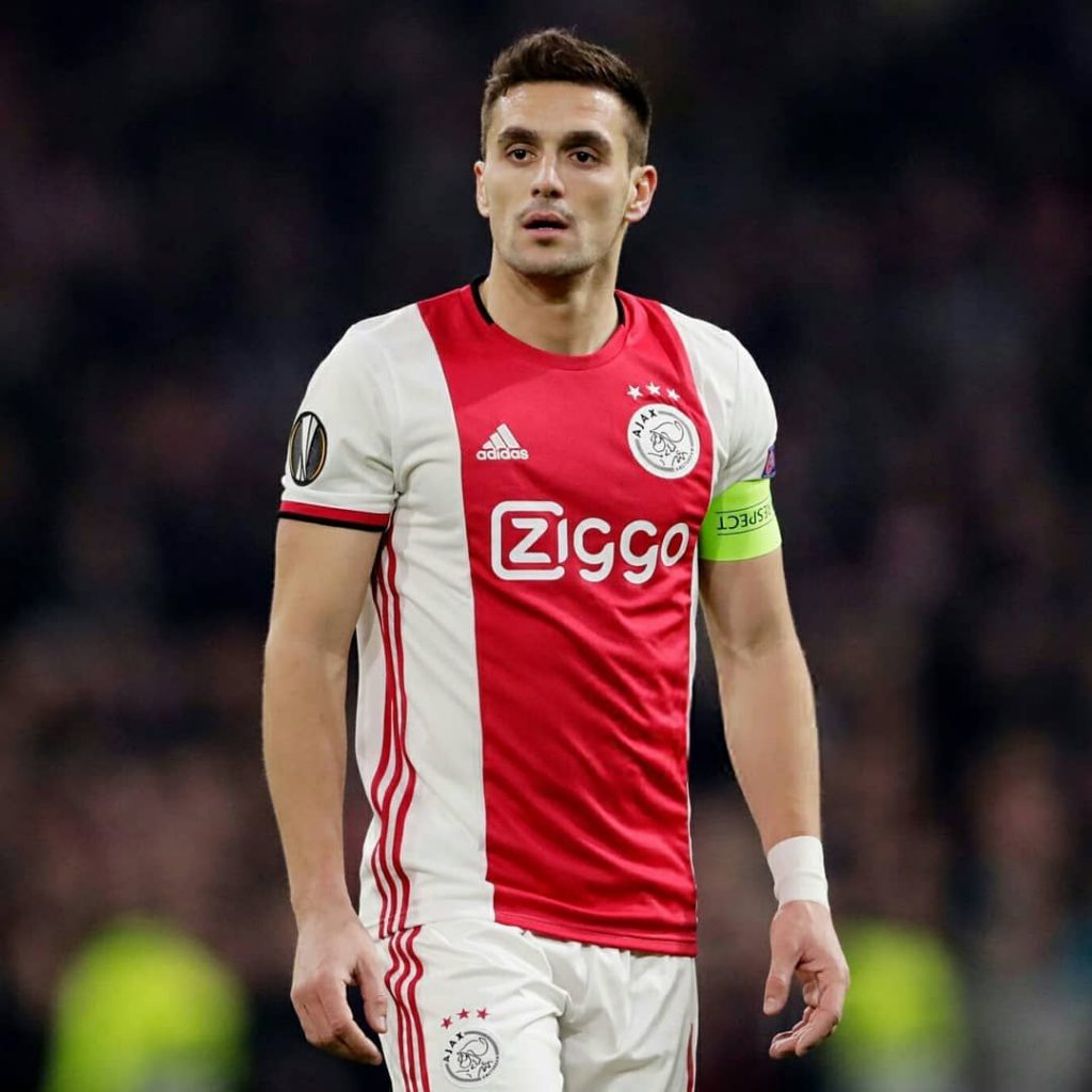 dusan-tadic-1024x1024-2