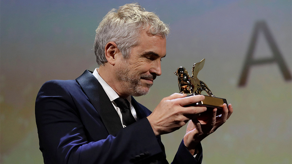 golden-lion-e28093-venice-film-festival