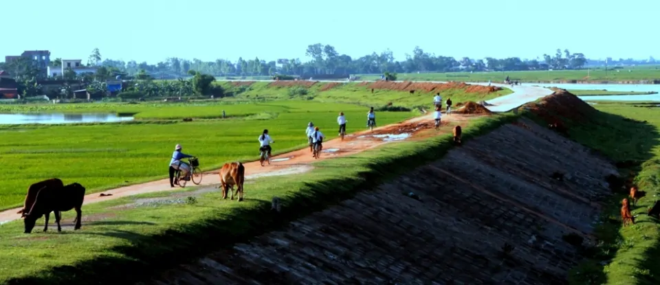 images-8 Vì sao phải đắp đê trên hẹp, dưới rộng?