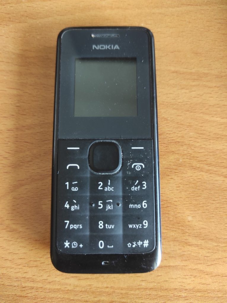 nokia-105-766x1024-1