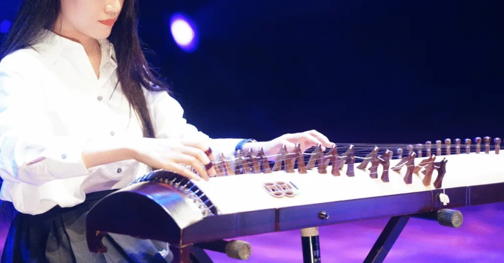 Âm sắc đặc biệt của đàn tranh Việt