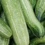 Trồng Rau Sạch Ban Công: Biến Không Gian Nhỏ Thành Vườn Xanh Mướt