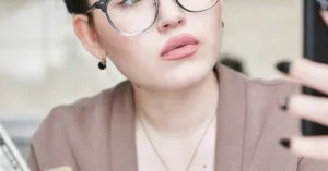 Gen Z: Bí Quyết Quản Lý Tài Chính Để Vững Vàng Tương Lai