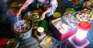 Top món ăn đường phố Việt Nam bạn nên thử