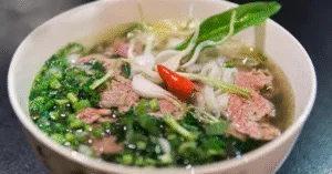 Nấu phở bò tại nhà
