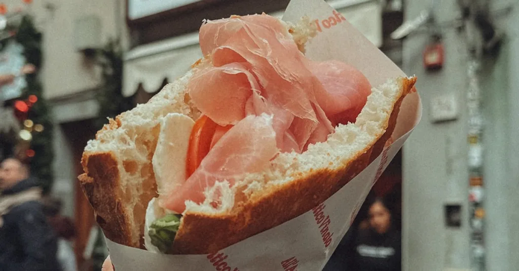 Hành trình khám phá ẩm thực đường phố Việt Nam