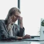 Giải pháp quản lý stress nơi công sở