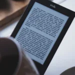 Sách giấy và ebook: Chọn cách đọc phù hợp với bạn