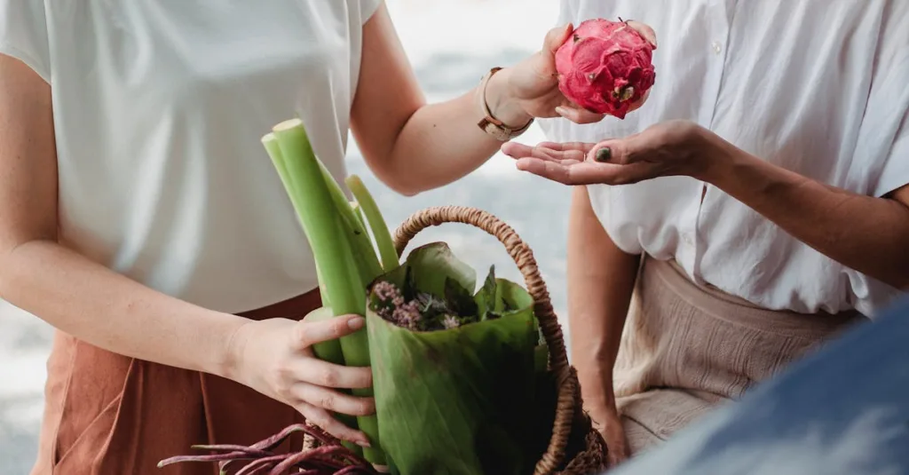 Gia đình xanh: Sống bền vững từ nhỏ