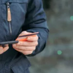 Sống không tiền mặt trong một ngày: Cảm giác thế nào?